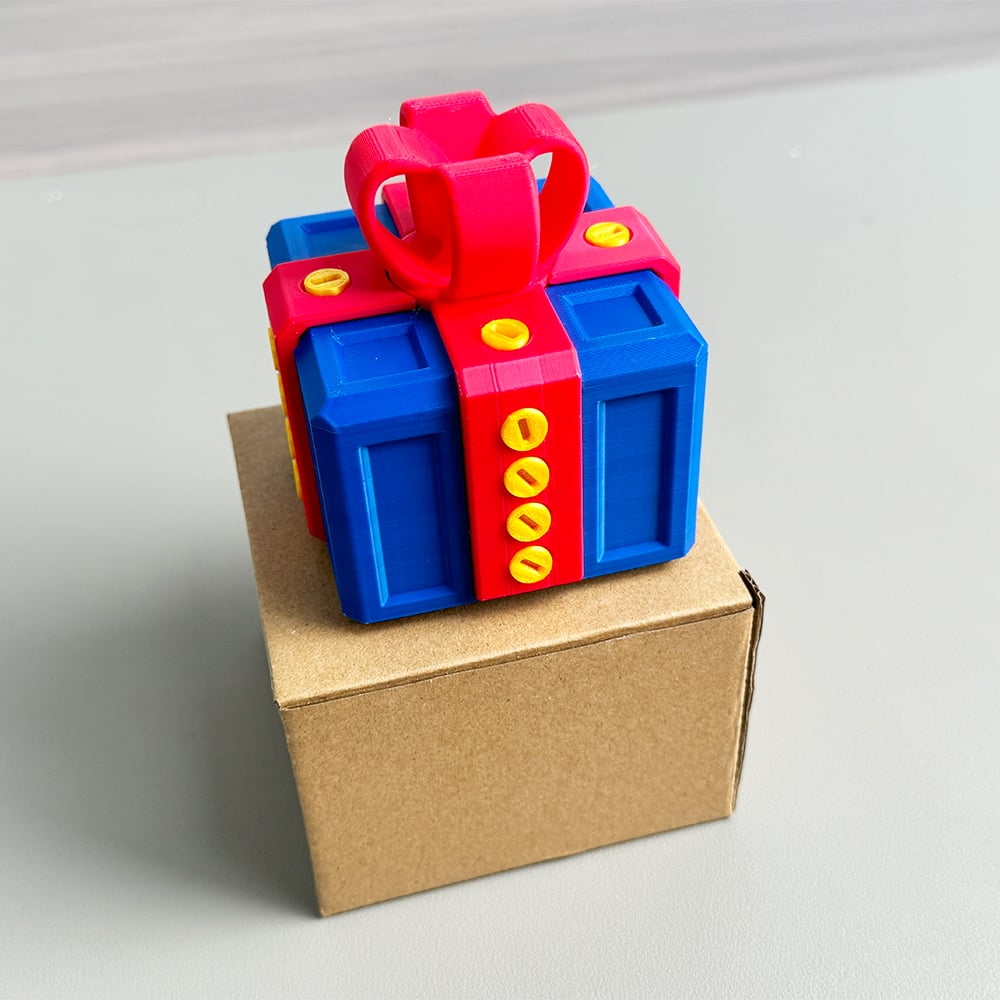 ๐ 3D Printed Annoying Gift Box Ornaments ๐ - Ideal for Pranks and Mischief!