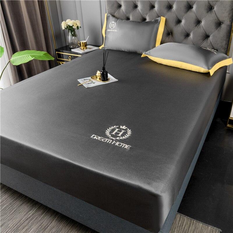 The cold feeling - Ice silk bed sheet 🎁 Summer Promotion - Free pillowcase & 50% OFF 🎁